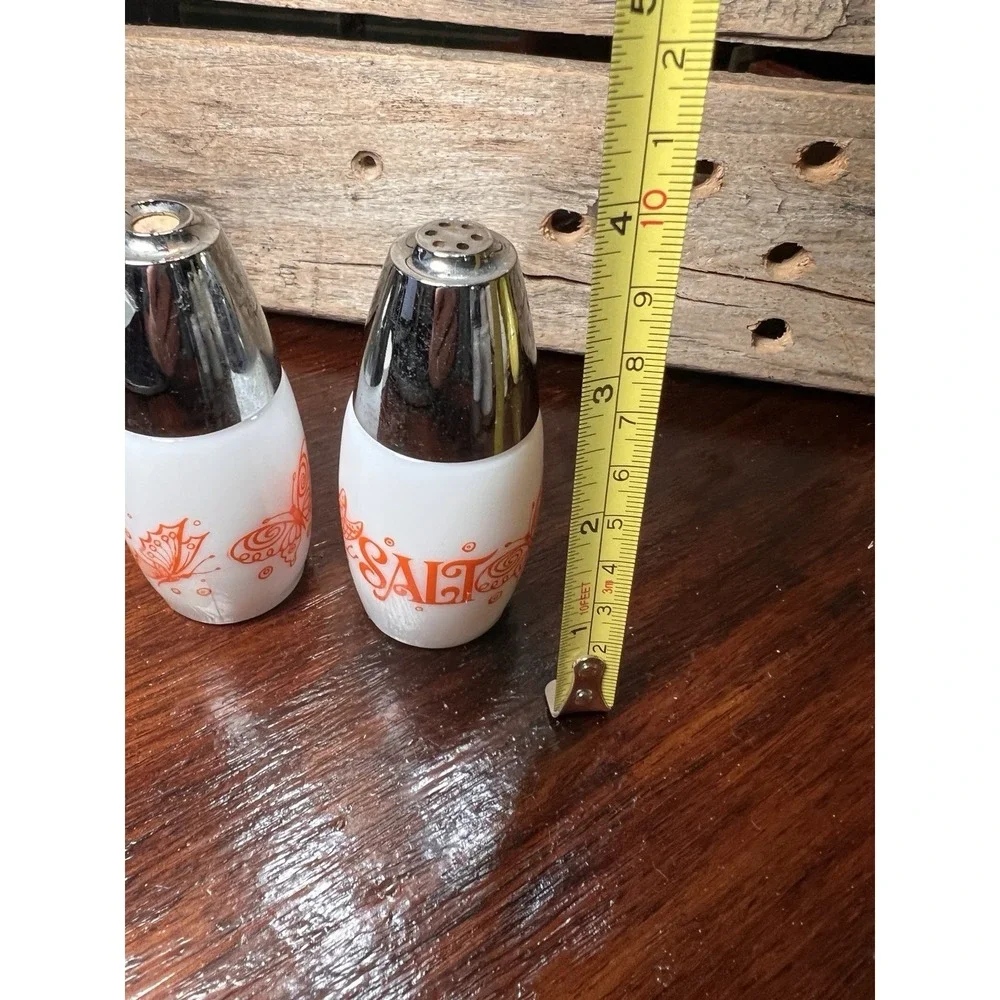 Vtg Westinghouse Milk Glass Salt Pepper Shaker Orange Butterflies Groovy Kitschy